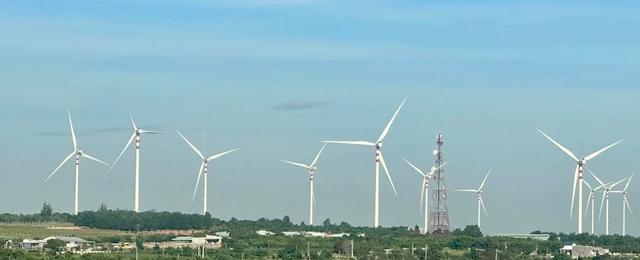 Cần nới quy định khách hàng lớn mới được mua bán điện trực tiếp