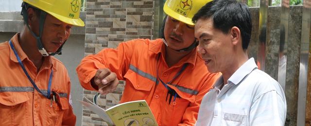 Quyết liệt thực hiện các giải pháp tiết kiệm điện mùa nắng nóng