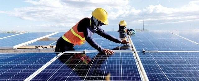 Tiêu thụ điện đạt mức kỷ lục, điện mặt trời không đủ để giải quyết