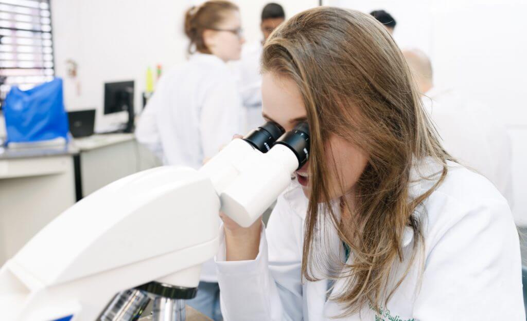 Women in CAD- brazilian-woman-college-college-students-science-1680841-e1583135516342-1024x625