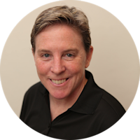 Laura Leslie Headshot