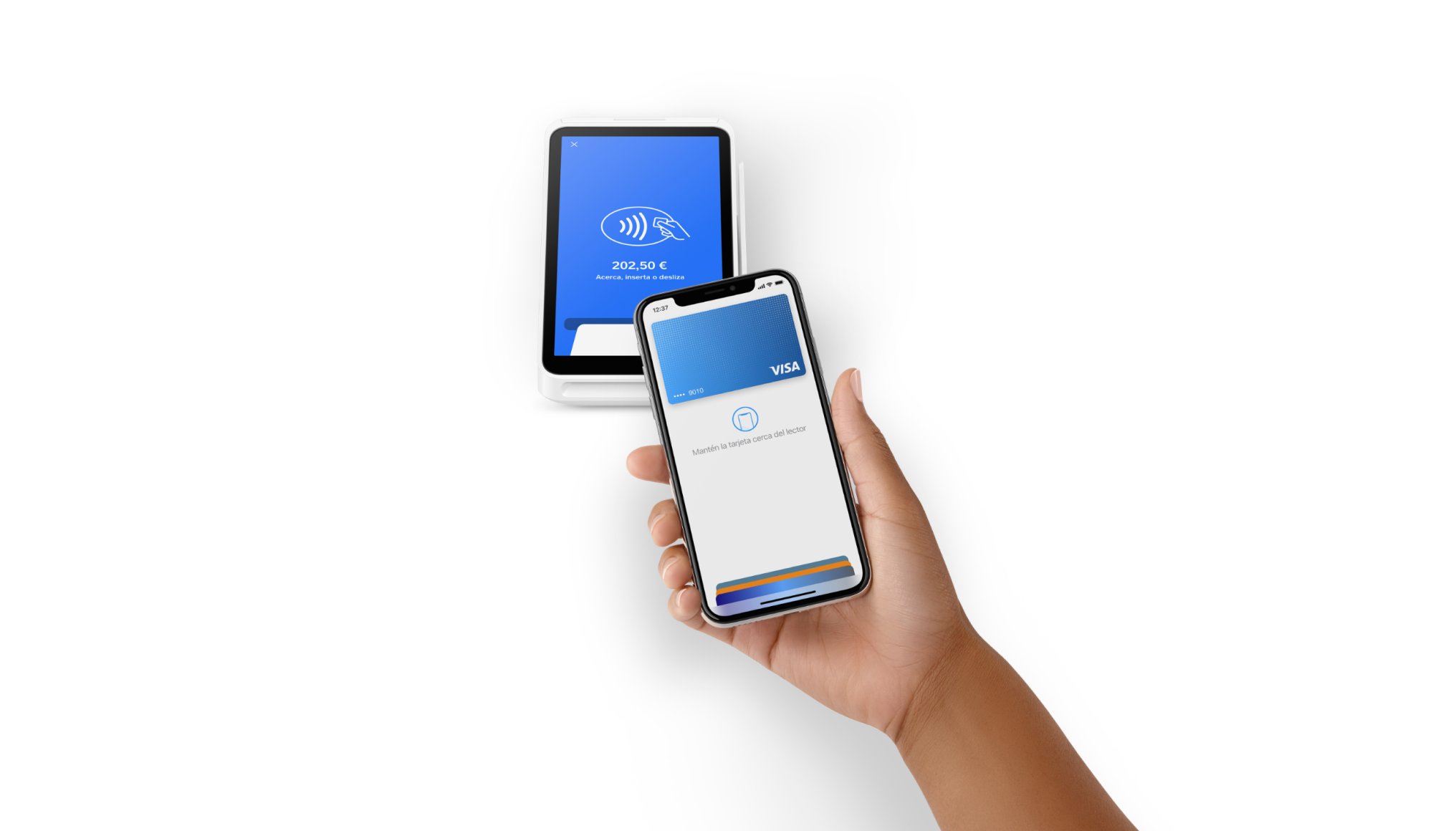Cliente pagando con Apple Pay