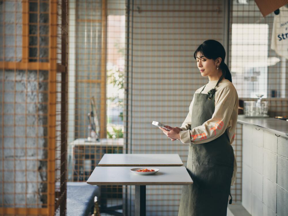 Taking pictures with Square Handheld