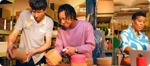 THIS IMAGE EXPIRE late 2024 / early 2025. Make sure this image gets updated before then!