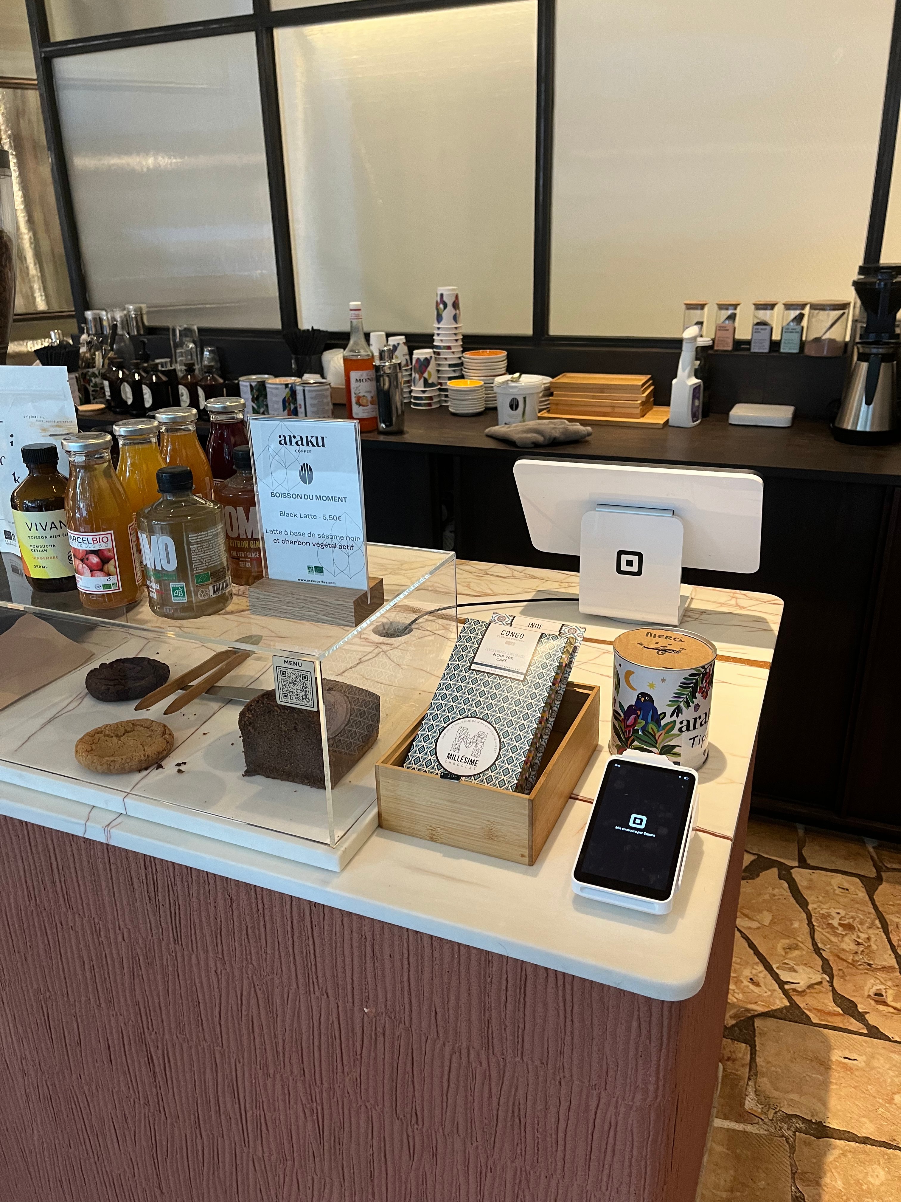 Square chez Araku Coffee