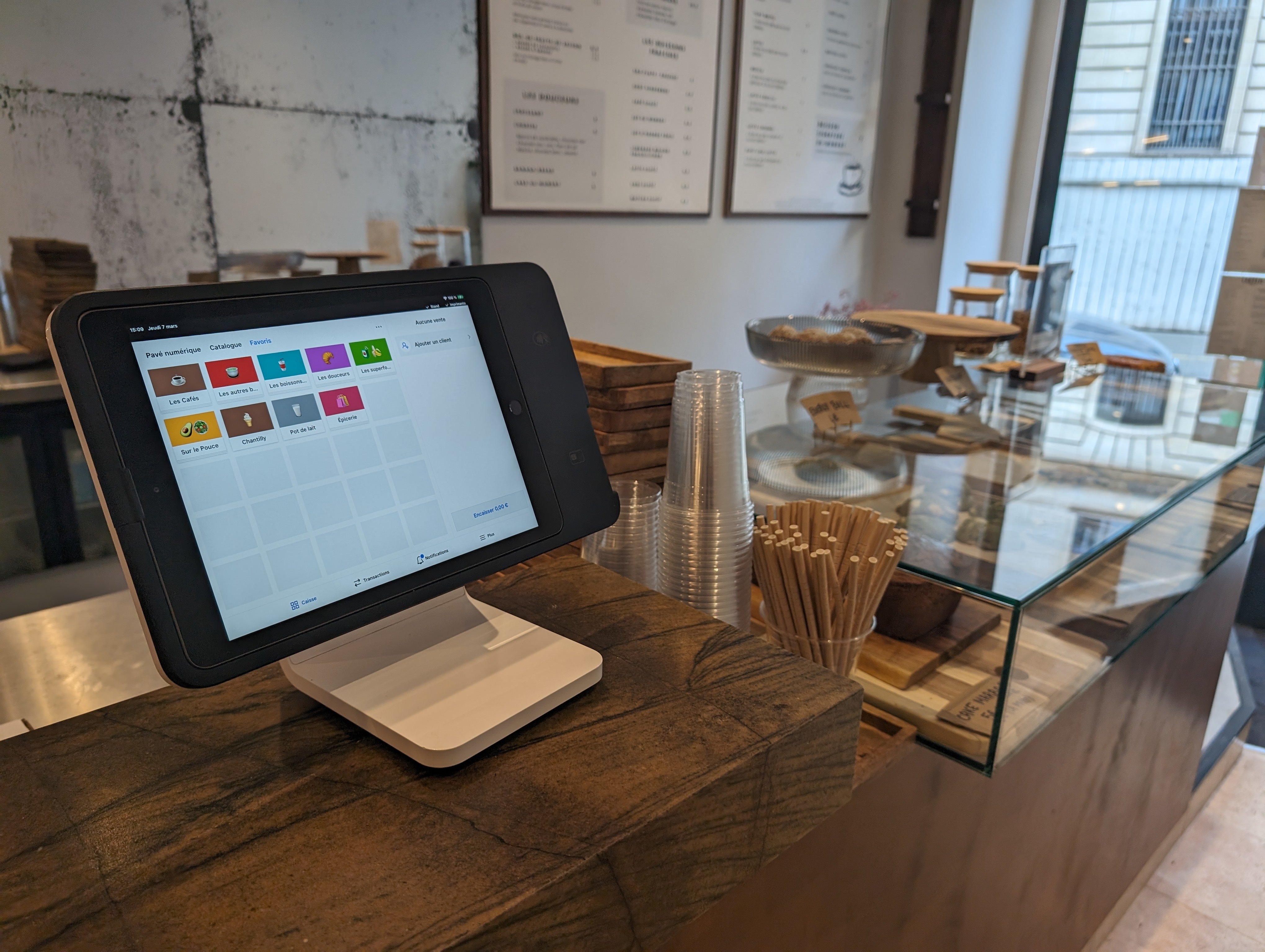 Square Stand chez Lactem