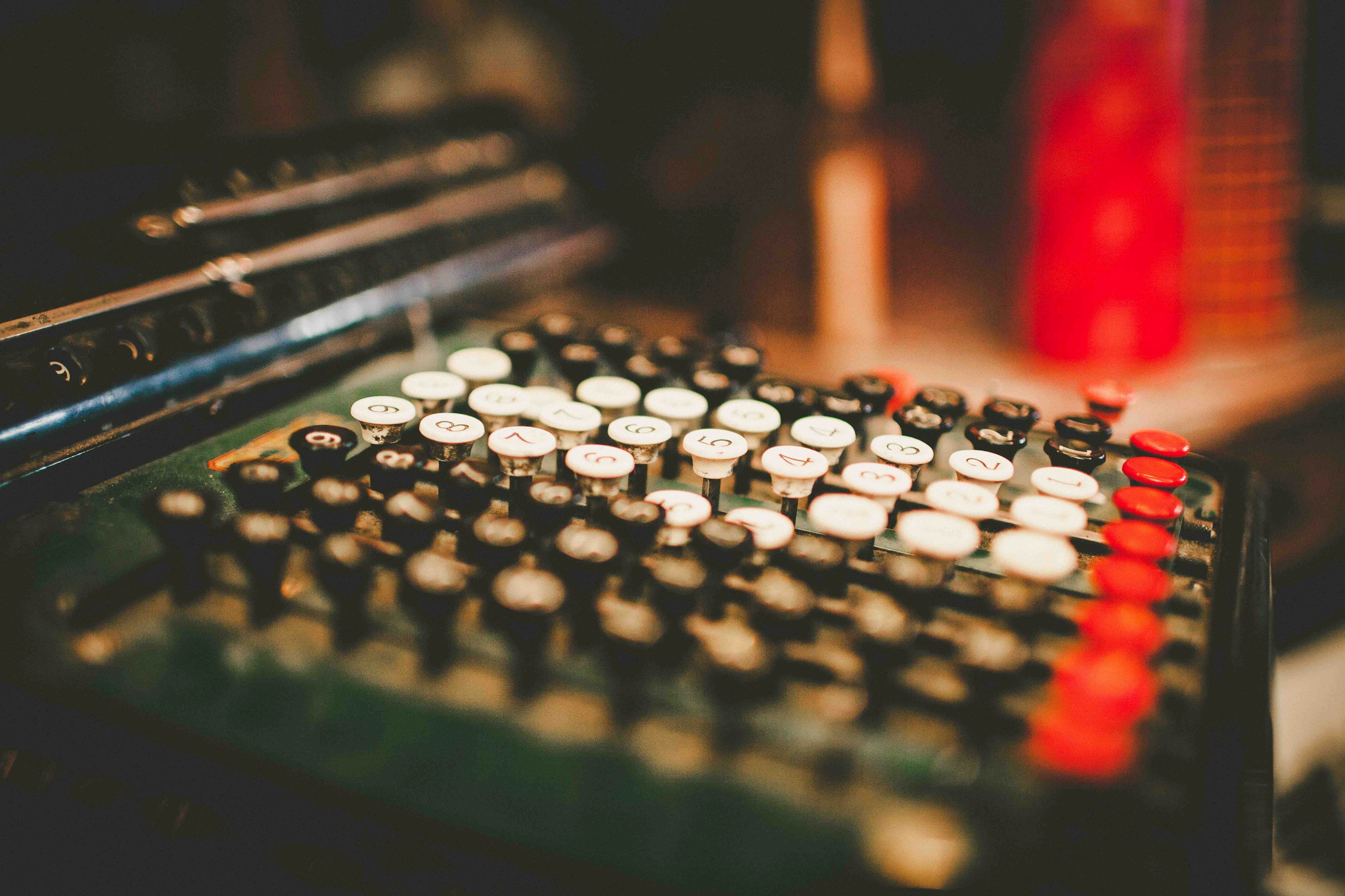 17335389bee82840343b