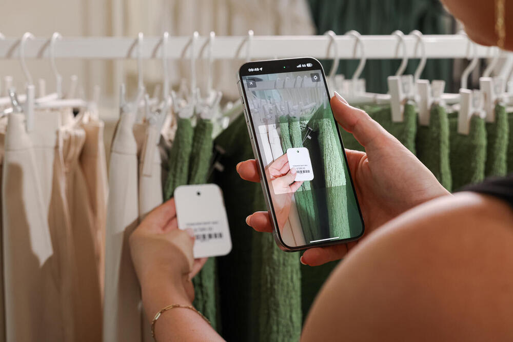 Square Fayt SamanthaRose StudioSojourn 24 JPG Small