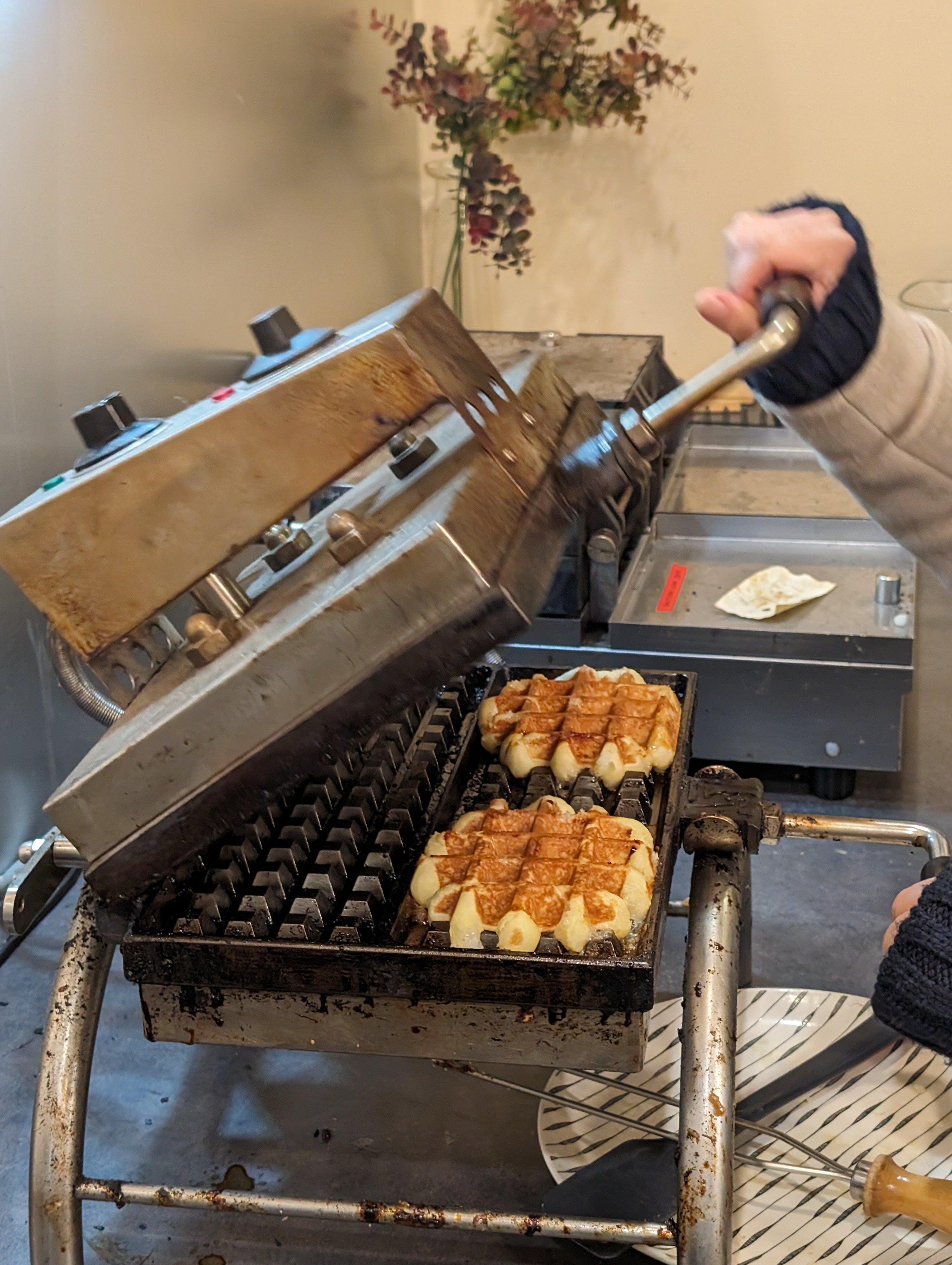 Prenez la vie côté sucré-salé avec WAF WAF, le bar à gaufres optimisé par Square