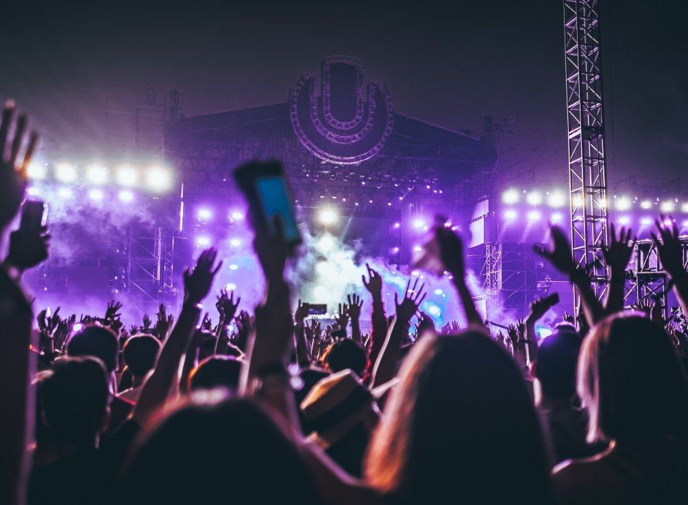PD03854 - music festival