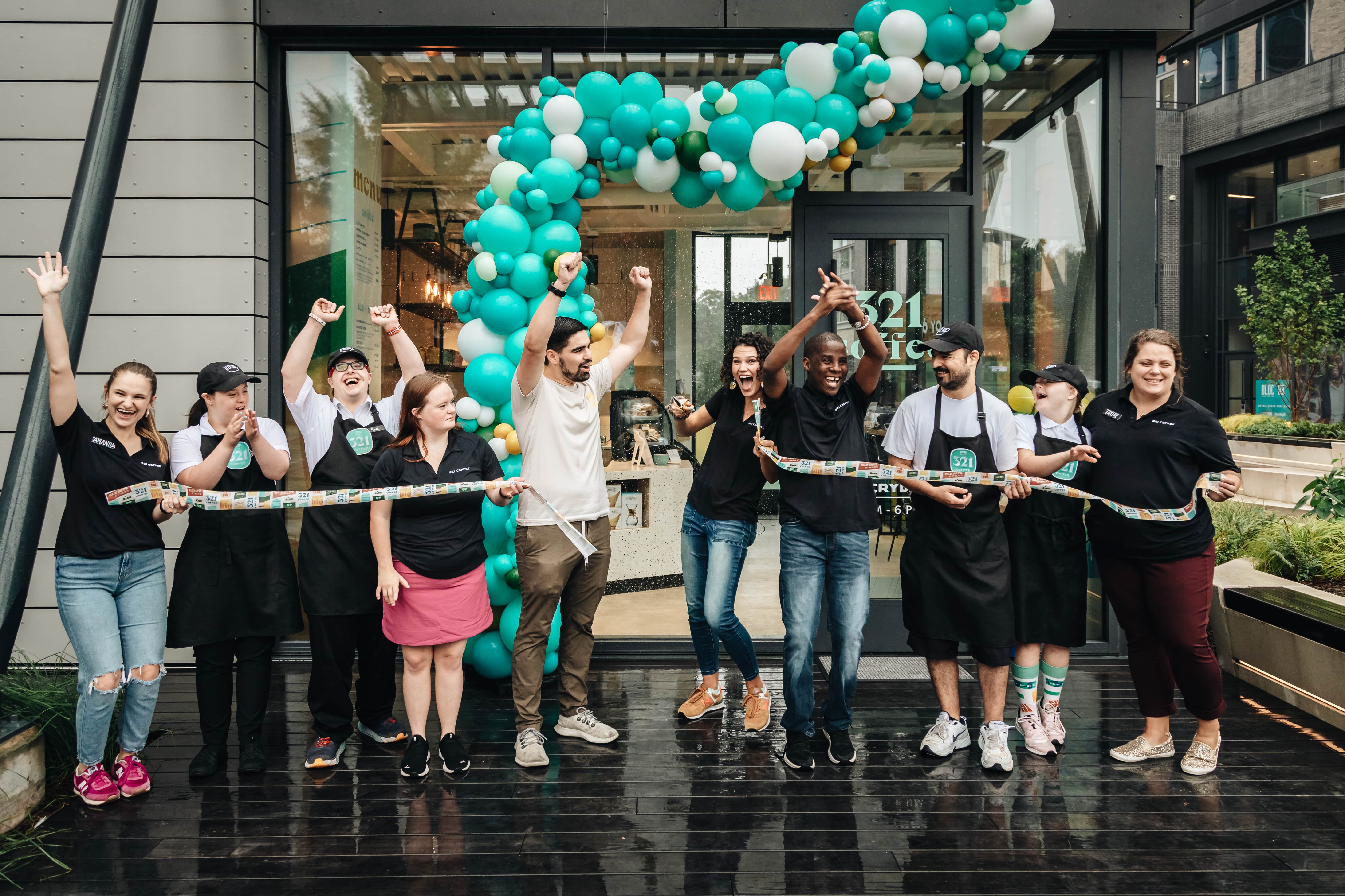 321 Coffee, IMG 0122-min - Lindsay Wrege