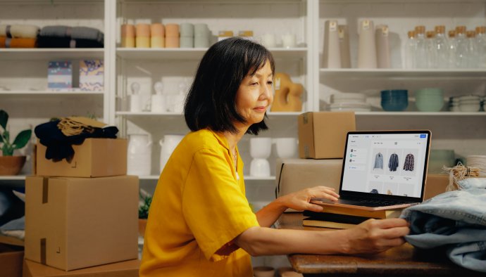 PD04968 - AU Retail software online store