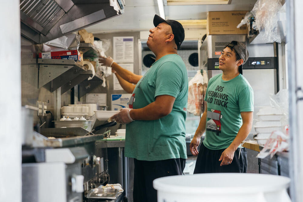 jp-blog-how-to-start-a-food-truck-business-1