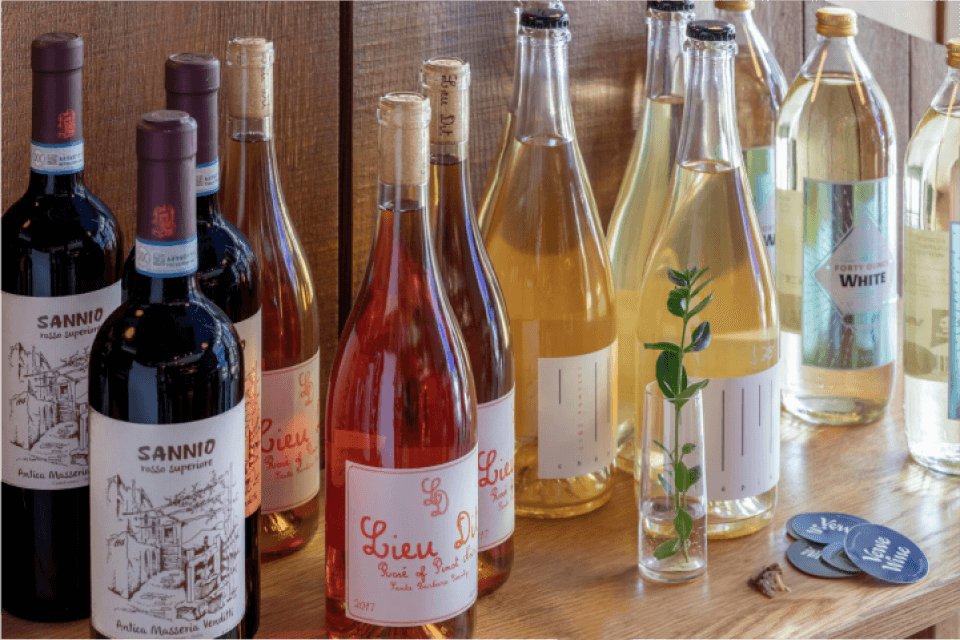 PD07066-category-natural-wine