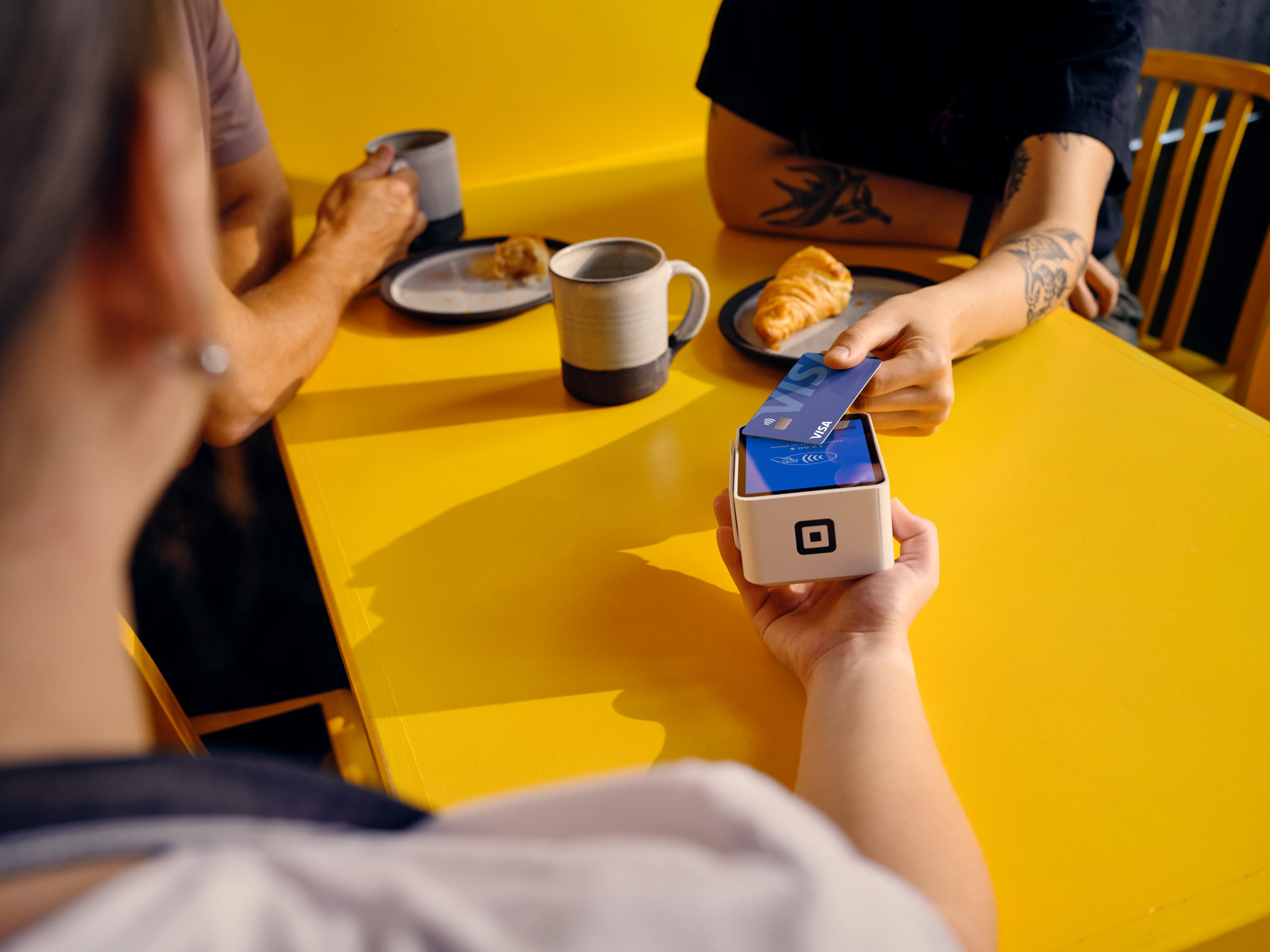 ph230712-1132 CA LargeSeller TheGrove JoeHotCold 2682 05 RD CAFR 2000px