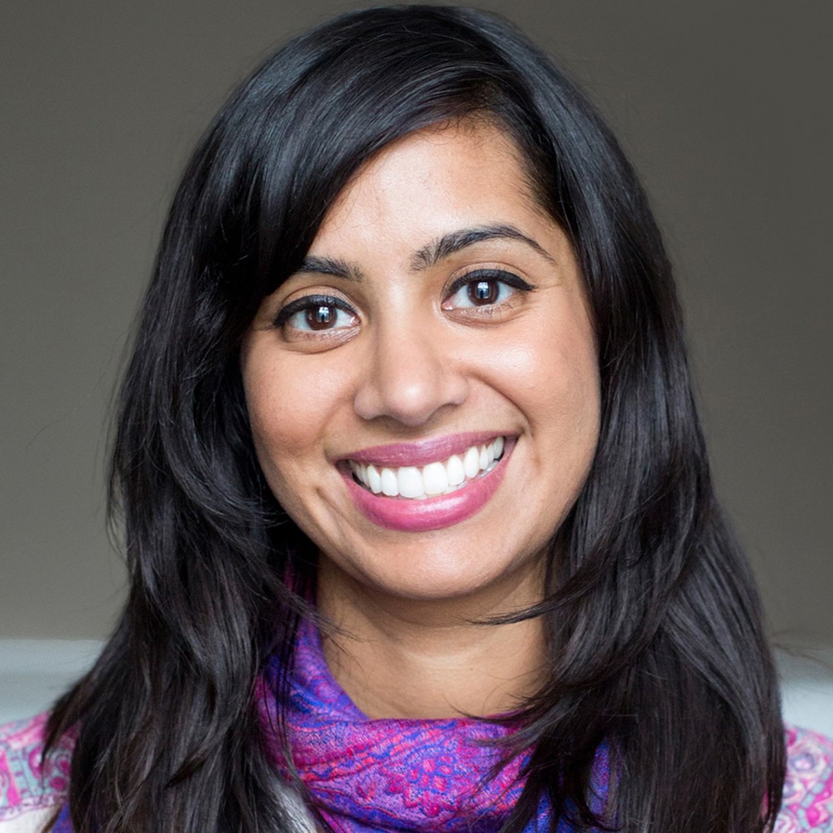 Vidya's headshot