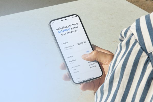 PD05962 - USEN banking savings iphone