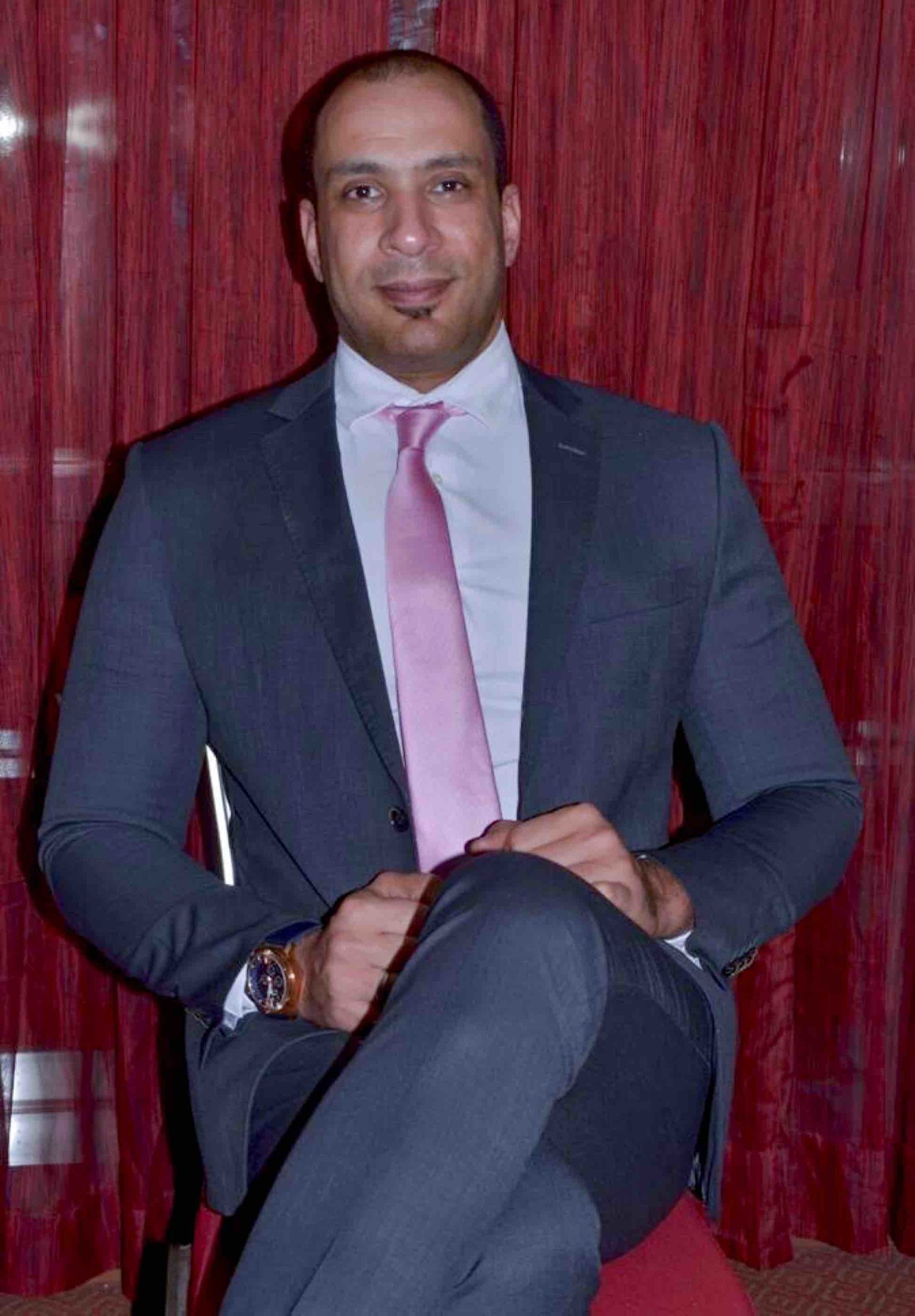 I cannot forget the shrapnel embedded in the walls Houssameldeen Khalafalla - QF - 01