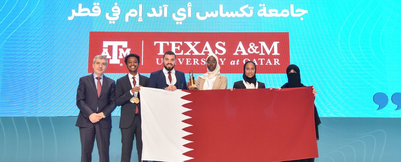فريق جامعة شريكة لمؤسسة قطر يُتوّج بطلًا لمناظرات قطر في العاصمة التركية