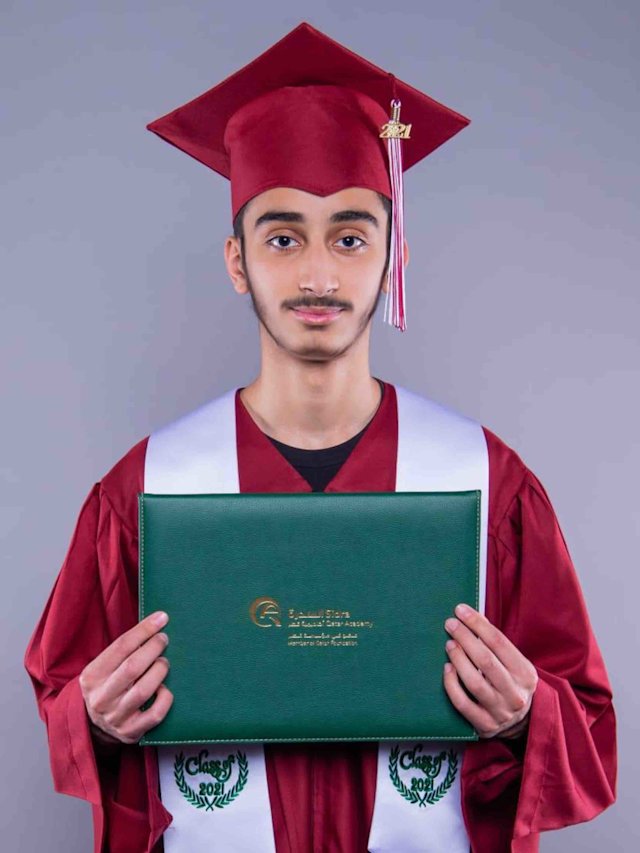 Omar Iqbal, a Qatar Academy Sidra Class of 2021 graduate.