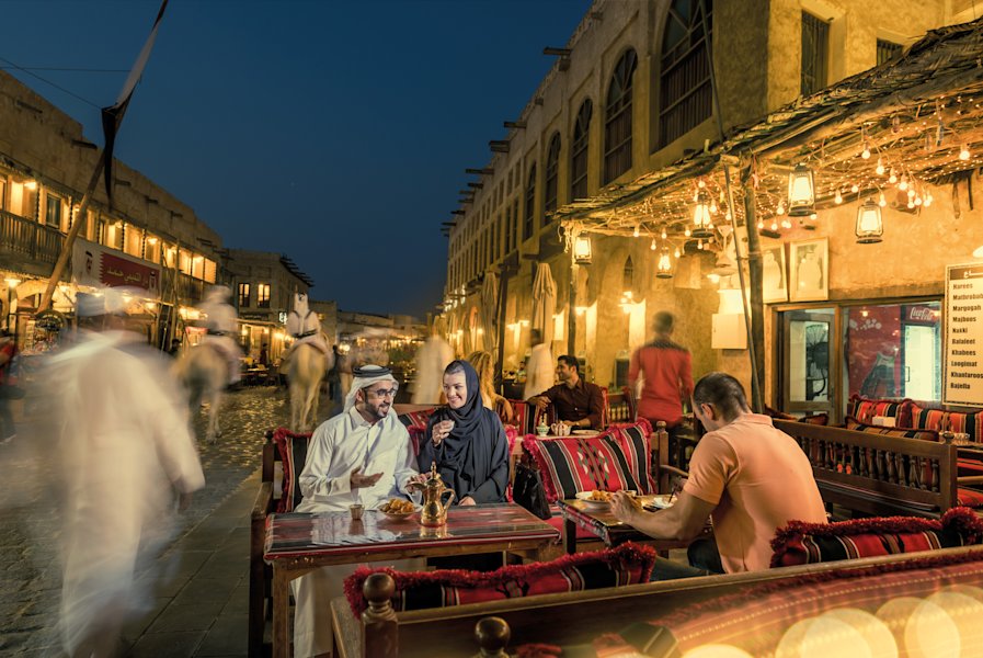 ABO037 - About Qatar - Majlis