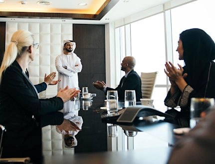 Commercialization_and_Licensing - oneinchpunch - Qatari Business meeting