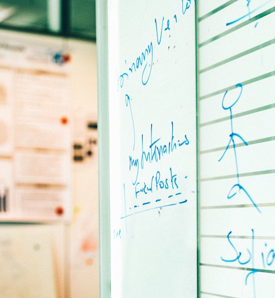 RES019-2-1 - The Unexpected Spheres of Social Computing