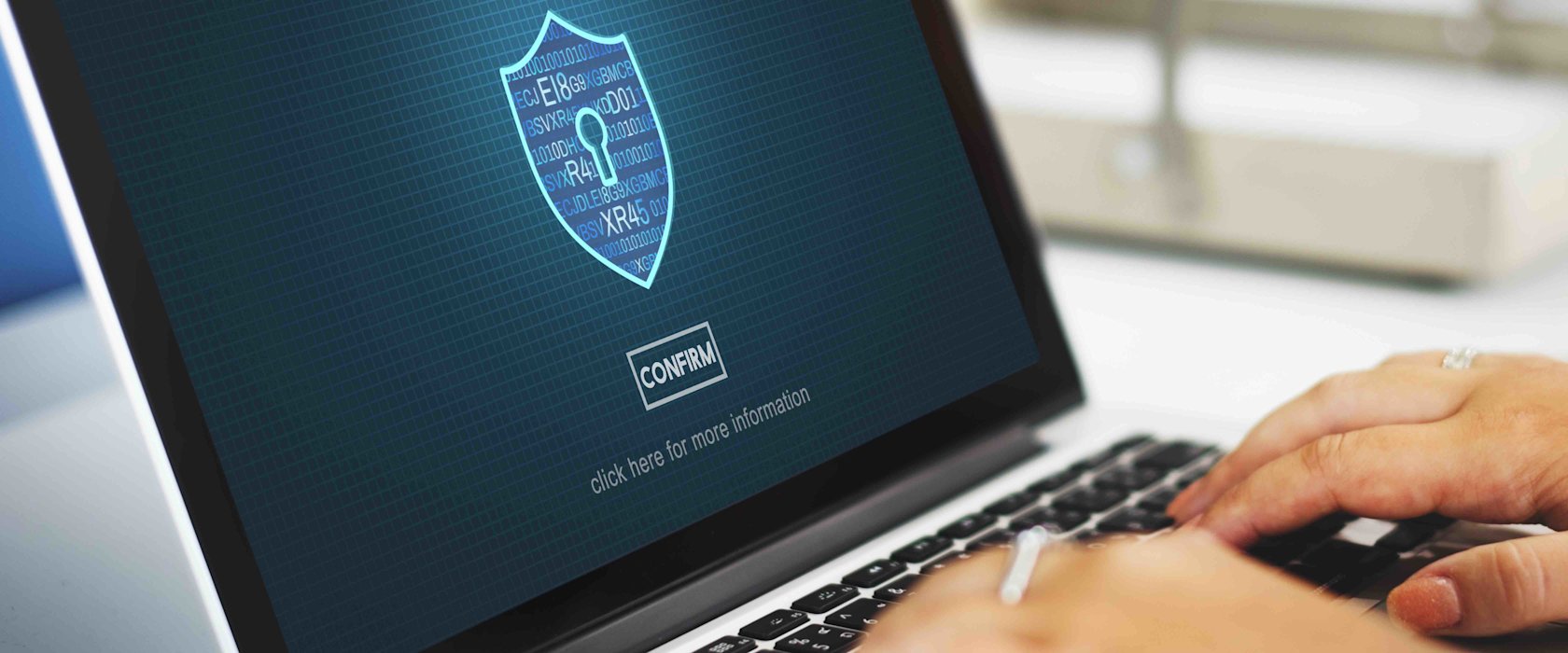 بروفيسور بمؤسسة قطر يفوز بجائزة دولية مرموقة في حلول تشفير البيانات