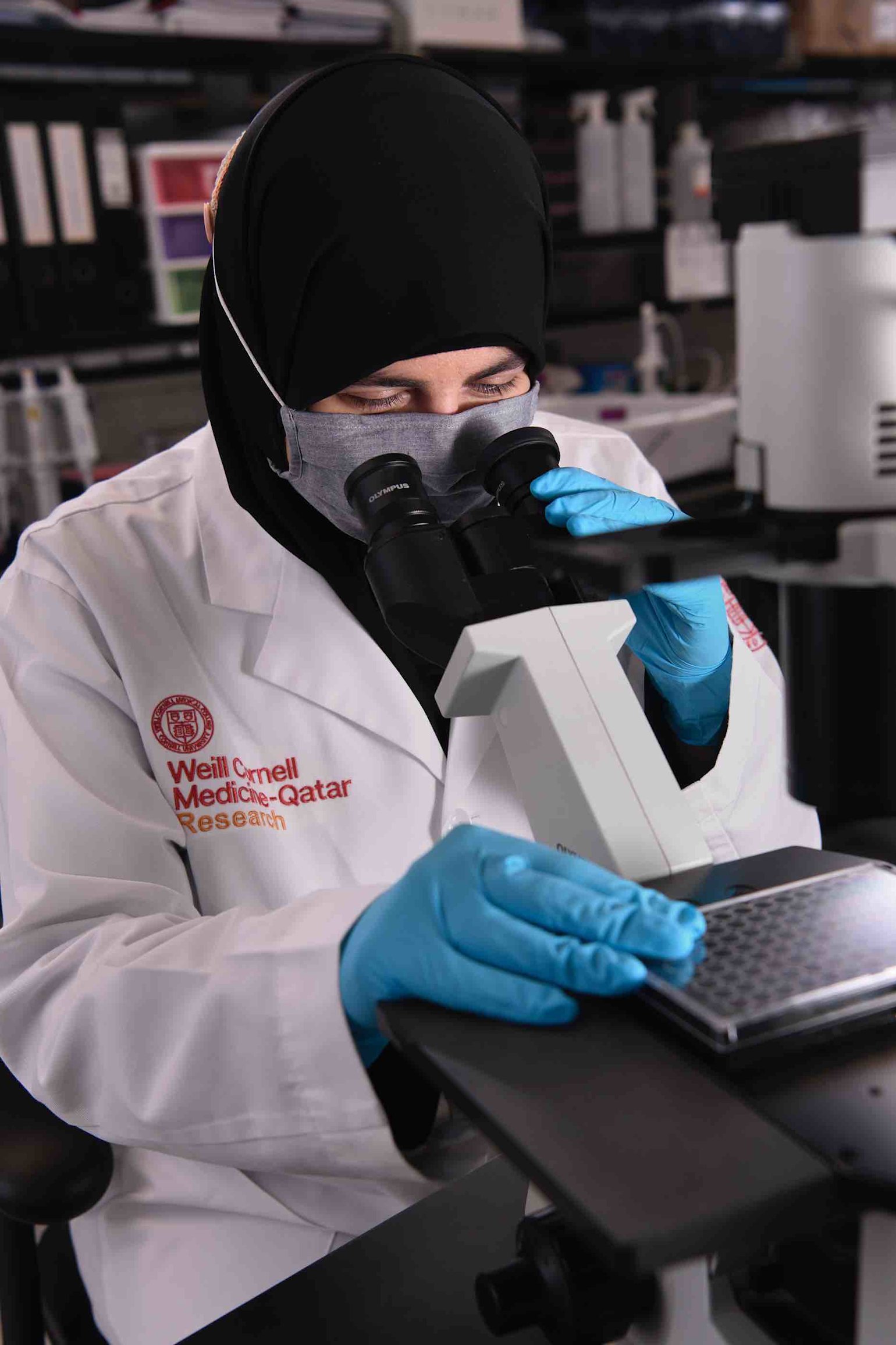 Young Arab woman scientist at QF is on a mission to improve drug development - QF - 02