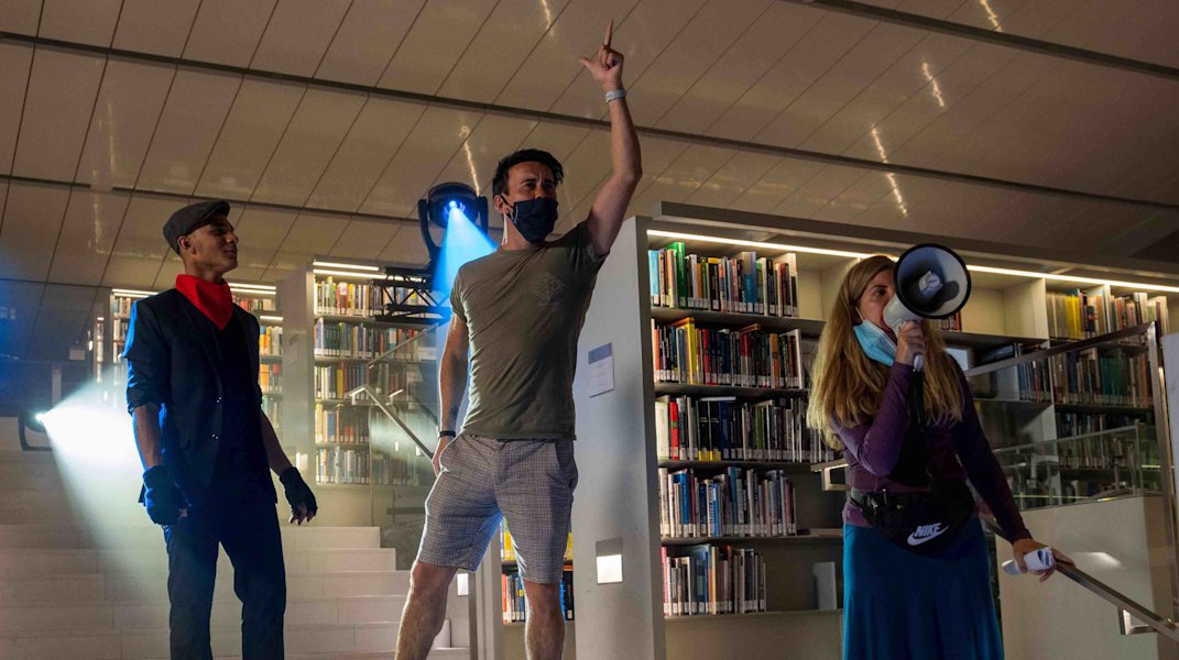 QF students step into the spotlight in Broadway-style school musical - QF - 05