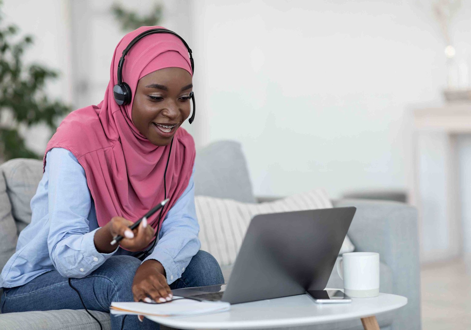 To mark International Women’s Day - two Qatari teachers at QF share their experiences of working from home - QF - 01