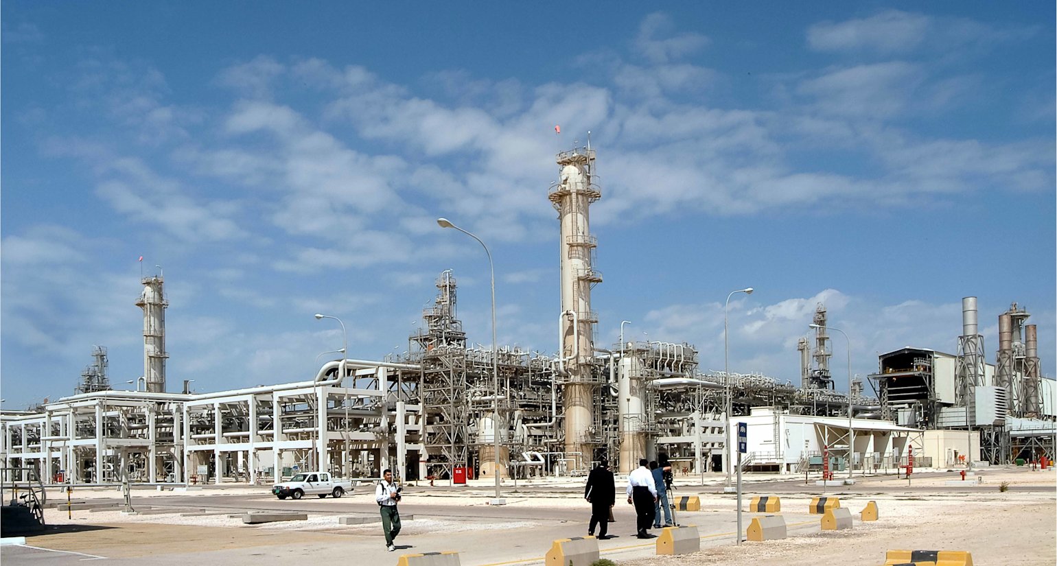 Oil and gas - Qatar - QF - 02