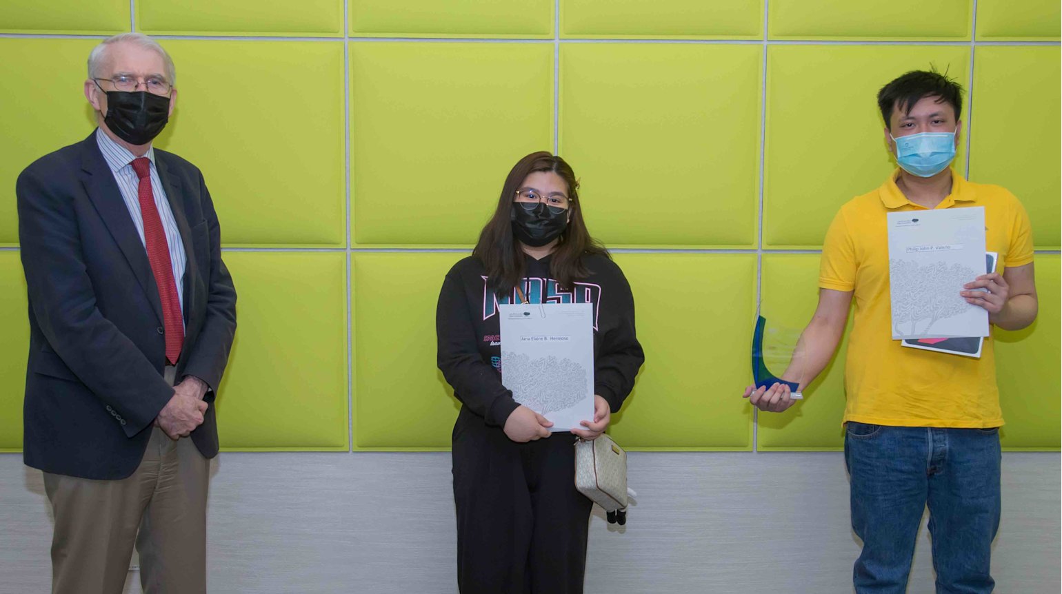 Winners from QF science competition to participate in STEM forum in London - QF - 01