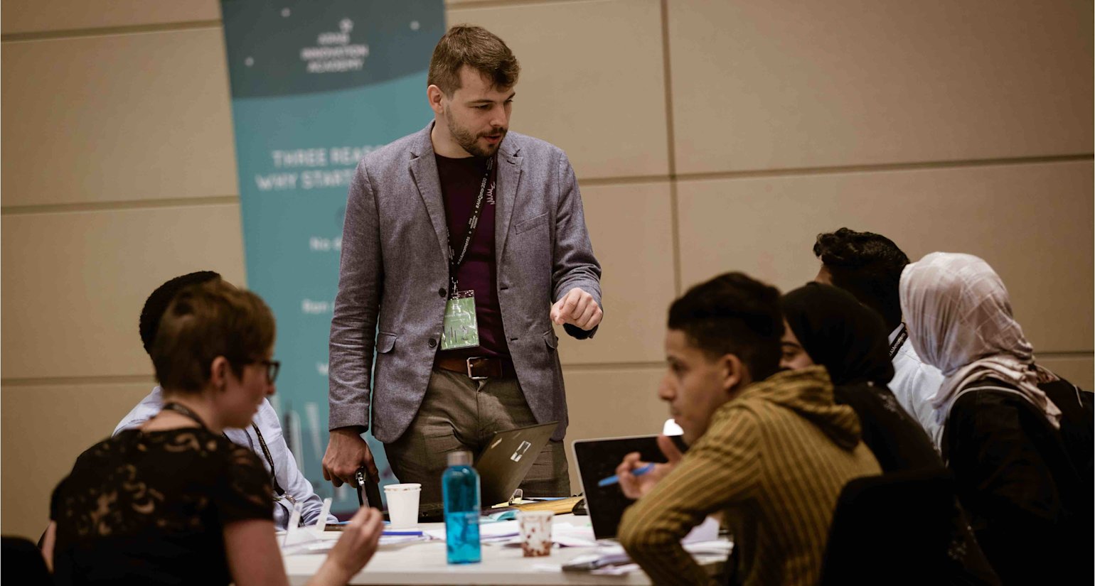 AIA Mentor and Investor - 01