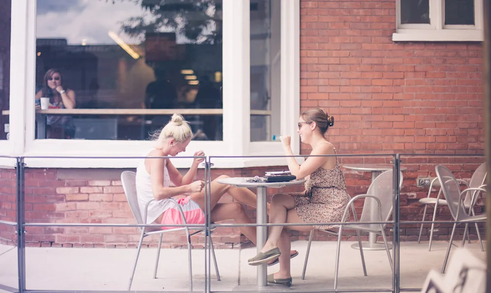 women girl friends talking