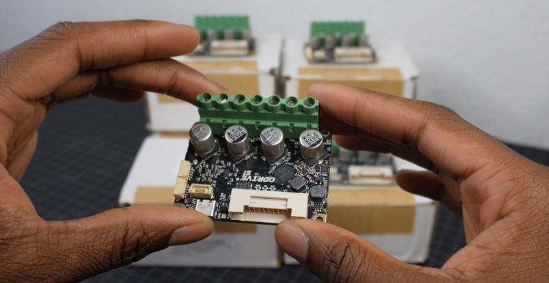 The motor controllers help hold the motor in the right position