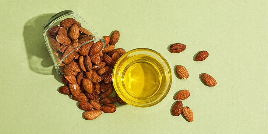 Beneficios-del-aloe-vera-y-la-almendra-para-la-piel-de-los-bebes-interna02