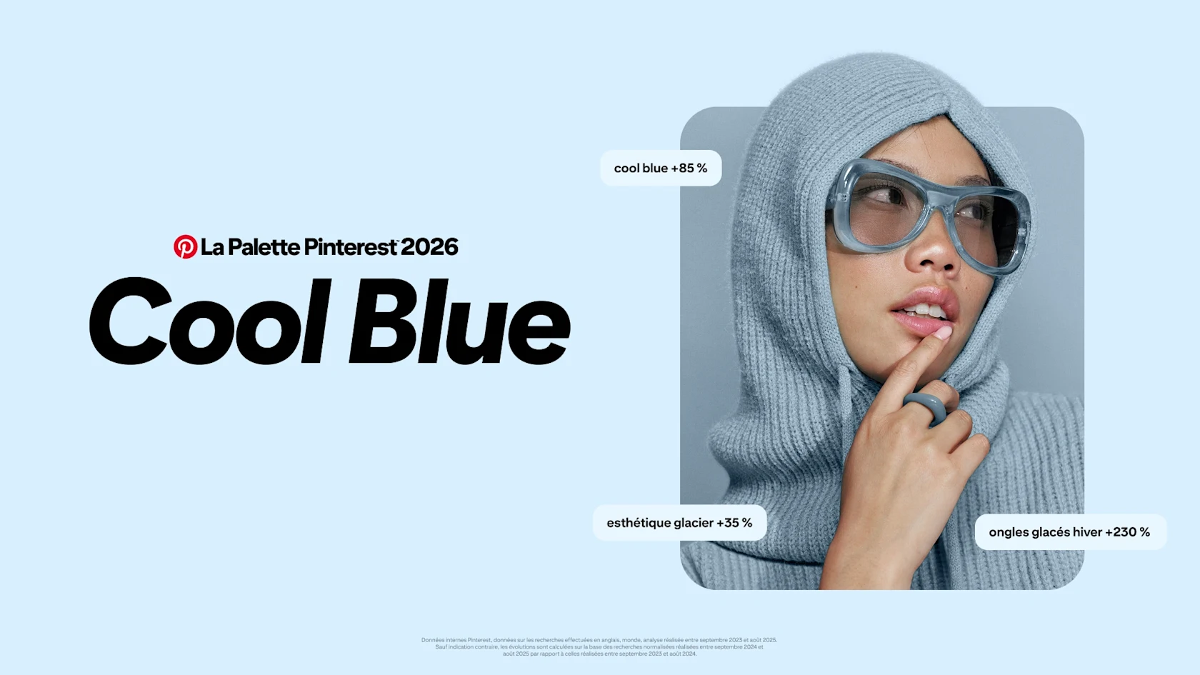 Un fond bleu glacier avec un grand texte noir indiquant « La Palette Pinterest 2026 Cool Blue ».
