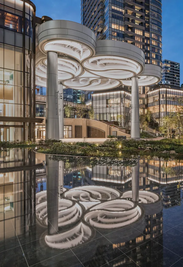 Cloud Canopy, Azabudai Hills, Roppongi, Tokyo (image courtesy of Heatherwick Studio; photography: Raquel Diniz)