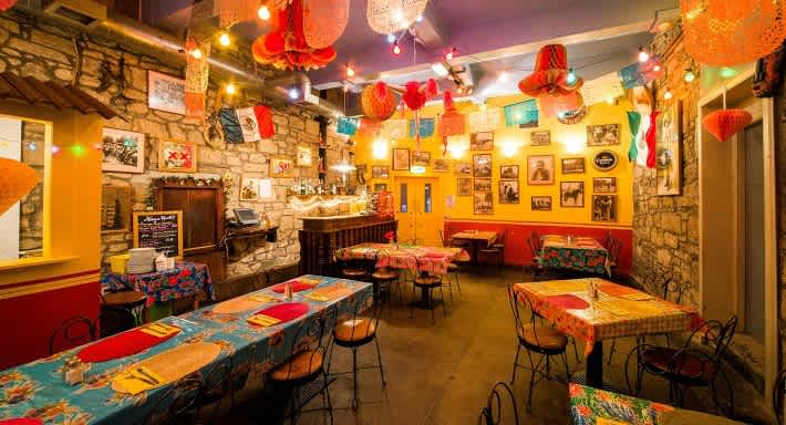 Join the party! Source: Quandoo \[…\]

[Read More…](https://quisine.quandoo.co.uk/guide/8-best-restaurants-edinburgh-old-town/attachment/viva-mexico/)