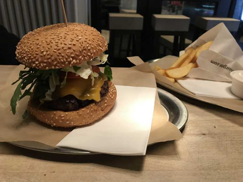 The perfect burger bun? Source: Nathaniel Kershaw \[…\]

[Read More…](https://quisine.quandoo.co.uk/guide/best-burgers-schoneberg-berlin/attachment/img_6775/)