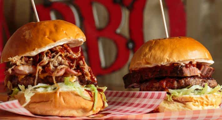 Burger highlights at Bubba Q include beef patties served with pulled pork or BBQ brisket. Source: Quandoo \[…\]