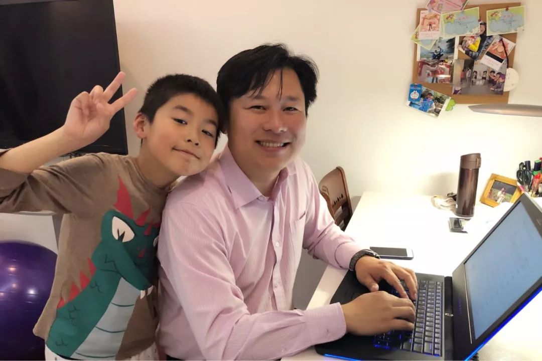 程序员的中年危机?他却励志如创造101