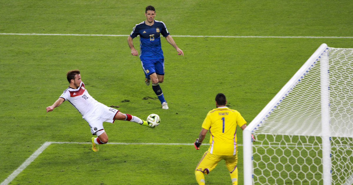 Jogadores da Alemanha e da Argentina na final da Copa do Mundo de 2014