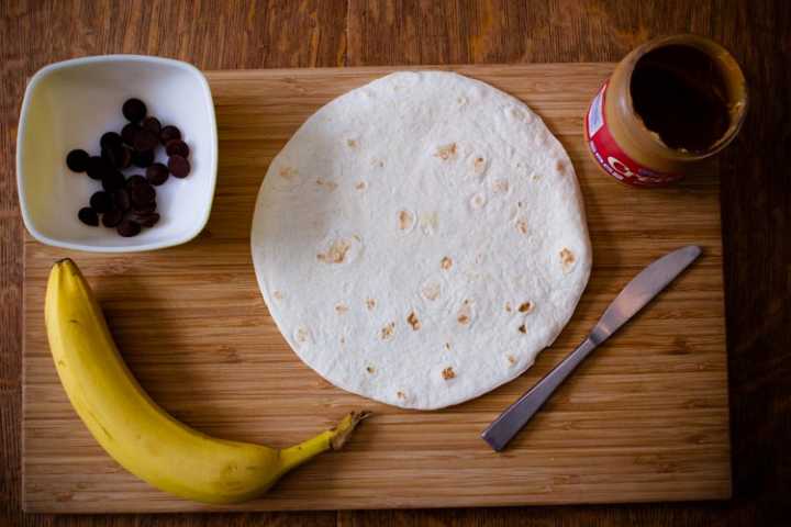 peanut butter and banana quesadillas 1| www.sparklestories.com| at home with martin & sylvia