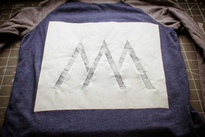 move mountains t-shirt stencil 2  |www.sparklestories.com| by thistle by thimble