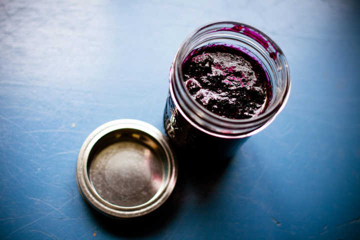 Sparkle Kitchen: Blueberry Jam