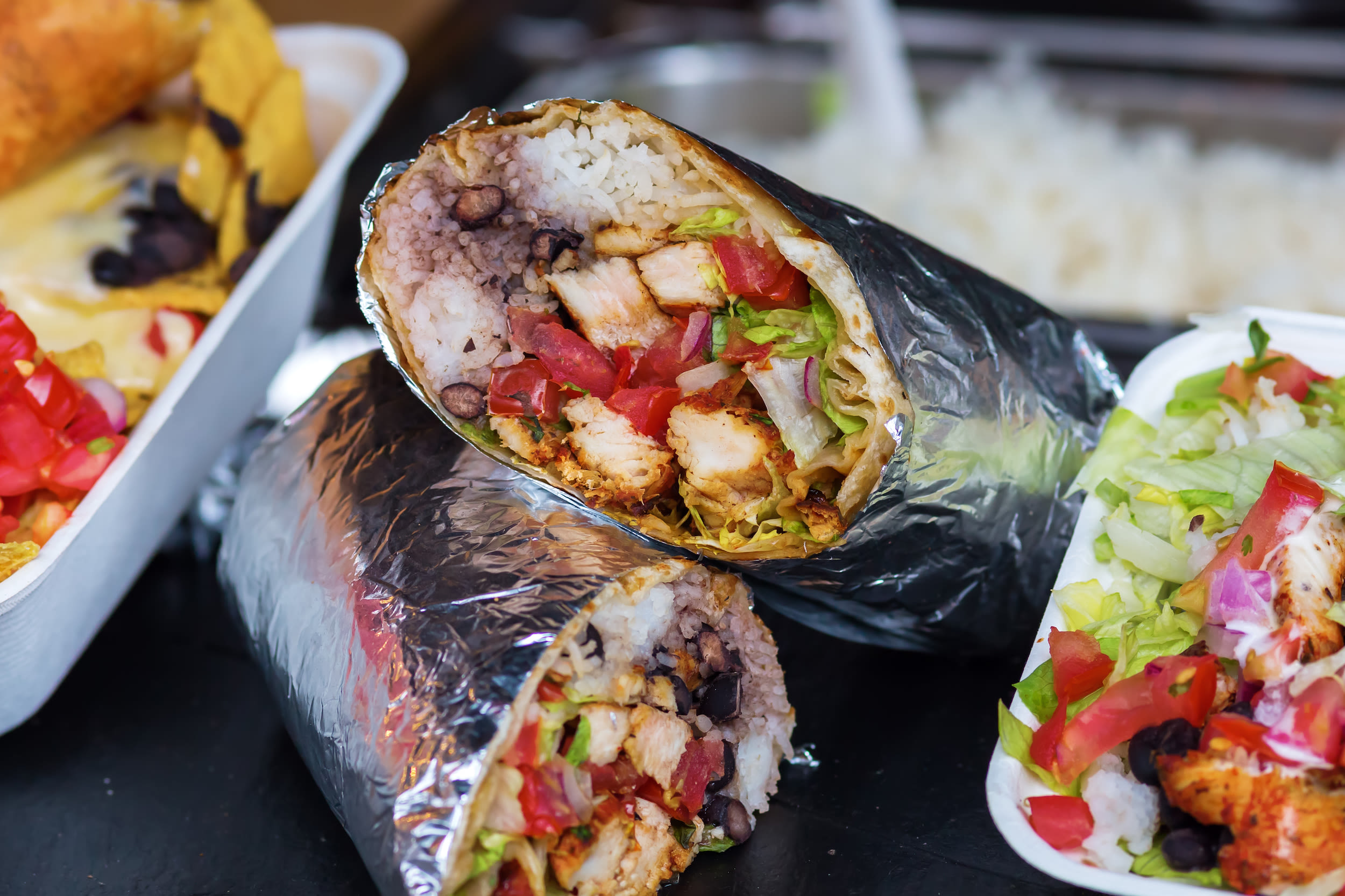Eten op het strand, wraps