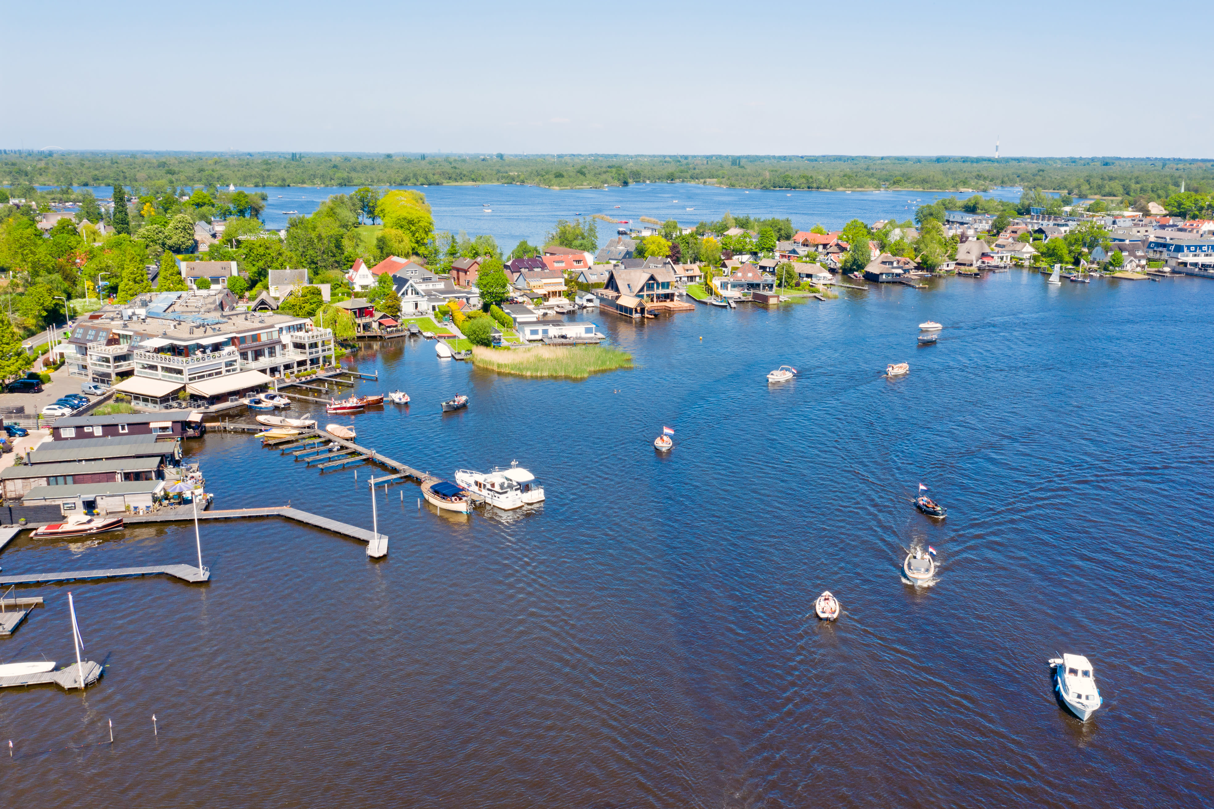 Loosdrecht van bovenaf. Foto: Adobe Stock / Nataraj