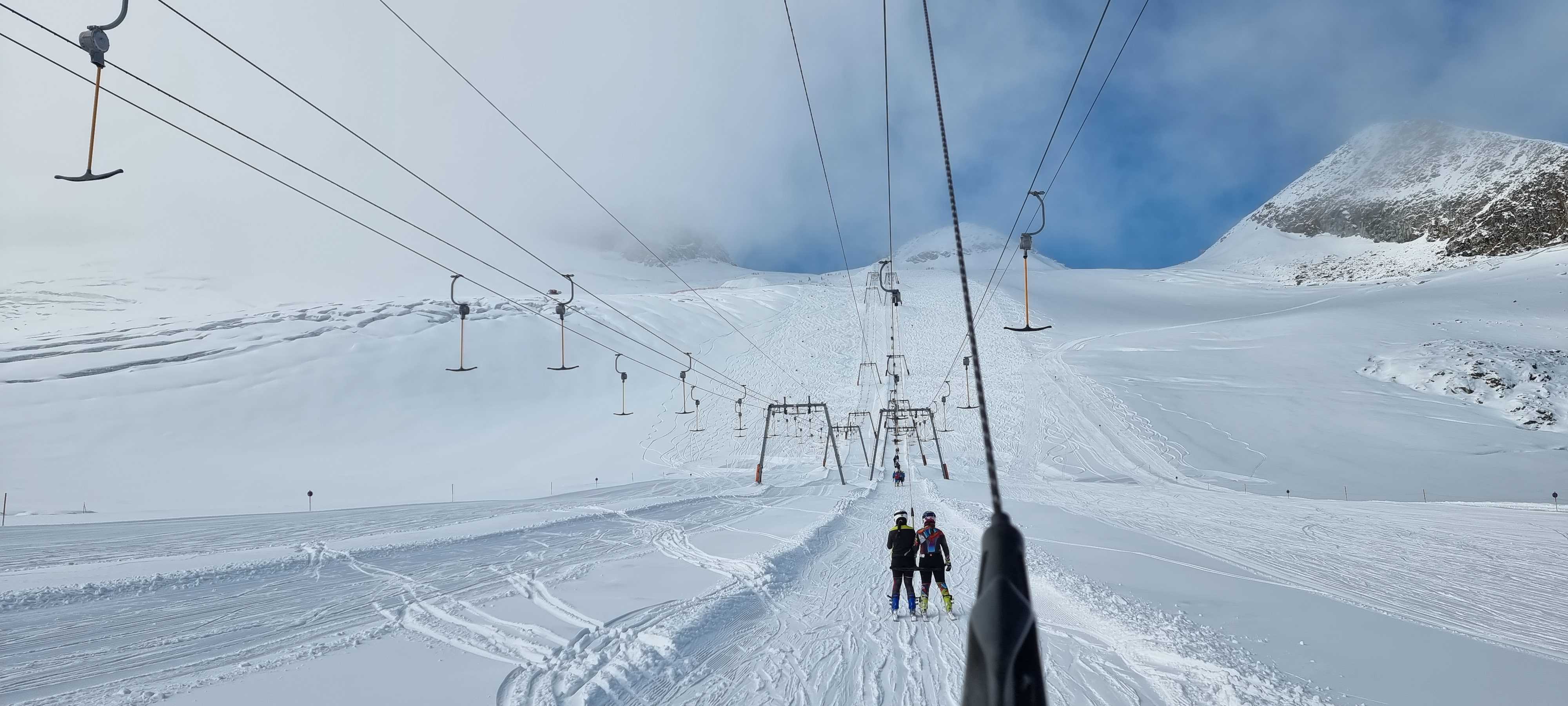 Heerlijk skiweer met een vers pak sneeuw. Foto: J. Elferink - Ruijsch